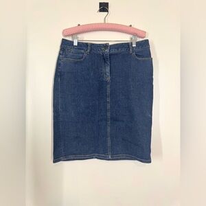 Talbots Classic Women’s Denim Skirt Size 8 with Stretch Knee Length Medium Blue